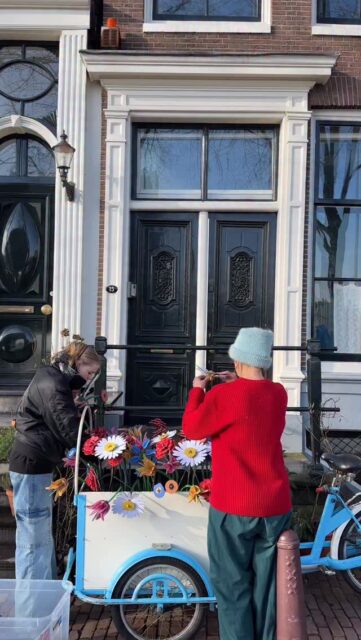 Prepping Spring settings in the city centre of our beloved city Amsterdam with @styliness … soon more!